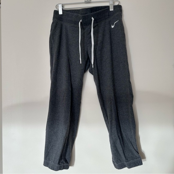 Nike Pants - Women’s Nike Cropped Jogger Sweat Capris